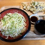 うんどん さくら屋 - 