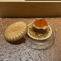 鮨 江藤 - あん肝いくら最中