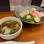 自家製手もみ麺 鈴ノ木 - 秋刀魚煮干しつけ麺＋特製トッピング