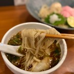 自家製手もみ麺 鈴ノ木 - 麺とつけ汁