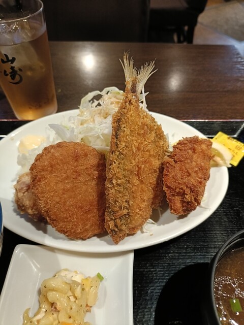 Sosaku Dining Fusa Shinbashi photo 2