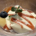 アマルフィイ ホワイトガーデン - パンナコッタ