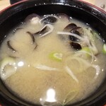 回転寿し トリトン - 網走産しじみ汁。