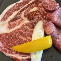 十勝ハーブ牛焼肉 MONMOM - 
