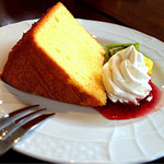 カフェ　ピド - 塩バニラのシフォンケーキ