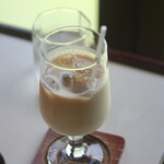 余白 - アイスカフェオレ