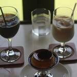 余白 - コーヒー、プリン