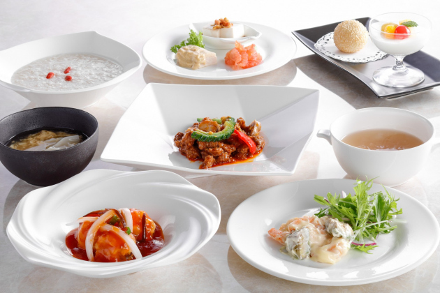 中国料理大全 4【四川料理】 新中国料理大全 4 |本 | 通販 | Amazon