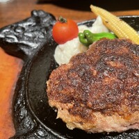 馬刺しと焼き鳥 グルマン三年坂 - 