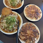 ギョーザ食堂 京都とんたま+ - 