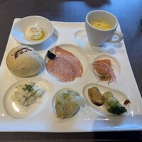 ゼックスウエスト サルヴァトーレ クオモブロス - 