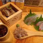 お一人様セット（ドリンク＋刺身二種＋なめろう＋本日のつまみ） ¥980