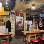 宮原酒場 もつ焼きエビス参 - 店内