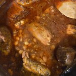 フランス家庭料理とワインのお店Takebou - 塩豚とソーセージのレンズ豆トマト煮