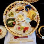 四季の味ちひろ - 令和7年6月 ランチタイム(11:30〜14:30)
ちひろ御膳 税込3388円