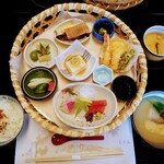 四季の味ちひろ - 令和7年6月 ランチタイム(11:30〜14:30)
ちひろ御膳 税込3388円