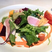 TOOTH TOOTH GARDEN RESTAURANT - パスタランチのサラダ TOOTH TOOTH GARDEN RESTAURANT - パスタランチのサラダ