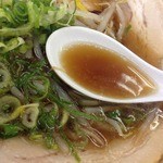 第一旭 - デラックスラーメン特製しょうゆ味（750円）スープ