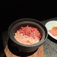 個室 和牛焼肉 吟 難波店 - 