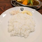 デリー - ご飯少なめ