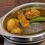 デリー - 鶏肉とじゃがいも