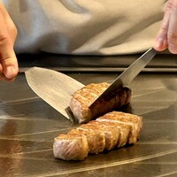 鉄板焼 北野 - 目の前で焼いてもらう