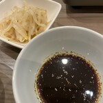 ジンギスカン×厚岸牡蠣  ラムグチカズヤ - セットもやしナムル　タレ