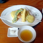 蕎麦切り 旗幟 - 野菜7種1,240円