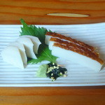 蕎麦切り 旗幟 - 板わさ620円