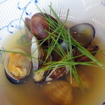 蕎麦切り 旗幟 - 大あさりの酒蒸し770円