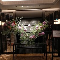Terrace Dining TANGO - 入口のオブジェ