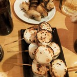 もつ焼き 三朝 - 長芋＆ゆでアブラ（共に160円）