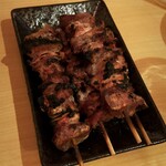 もつ焼き 三朝 - レバ塩（160円）