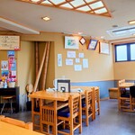 やぶ善 - 店内中央。