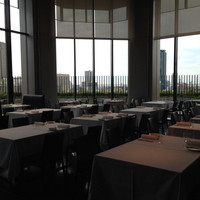 THE COSMOPOLITAN GRILL BAR TERRACE - 