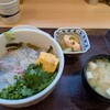 海鮮丼 日の出