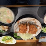 とん平 - 料理写真: