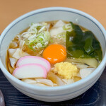 おかだうどん - 料理写真:ころきしめん + 生玉子☆