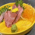 とやま - 中トロ刺し