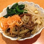 お酒・お惣菜・和食 竜田屋 - H.26.2.11.昼 ナムル 300円