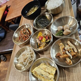 韓国家庭料理 エリネ_0