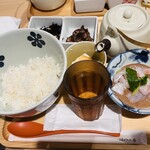 だし茶漬け+肉うどん えん - 鯛だし茶漬け