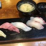 幸寿し - 大トロ　タイ　カンパチ