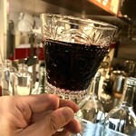 バル アート・アンド・アサ - 