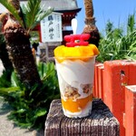 レインフォレストカフェ 三ツ和荘店 - Wマンゴーパフェ3