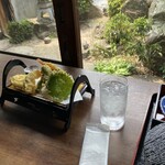 いにしあんど - 和御膳に天ぷらがついています