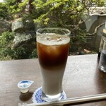 いにしあんど - アイスラテです❣️ 勿論、ストローで飲みました