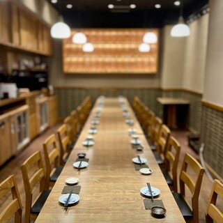 団体様の貸切の予約承っておりす。