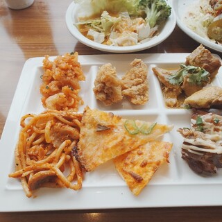 ジ オーブン アメリカン ビュッフェ_0