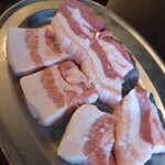 ホルモン青木 - 豚カルビ